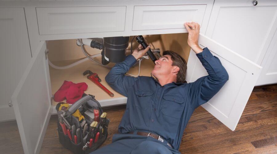 Professional Tankless Water Heater Installation in Frostproof, FL